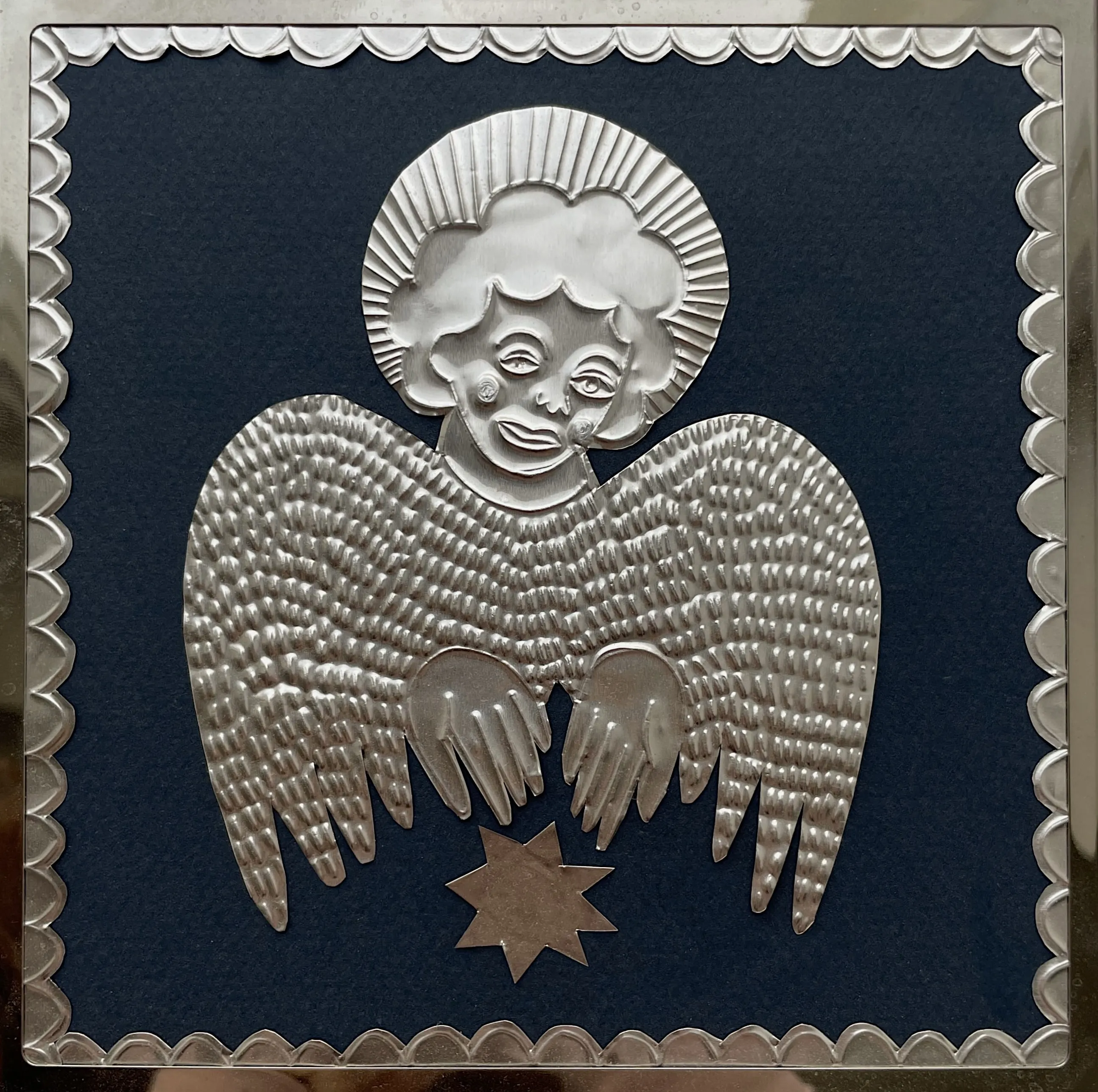 Image of angel by Olena Tolokonina, size: 16x16cm, Живопис medium, priced at €40 Photo 1 of 2.